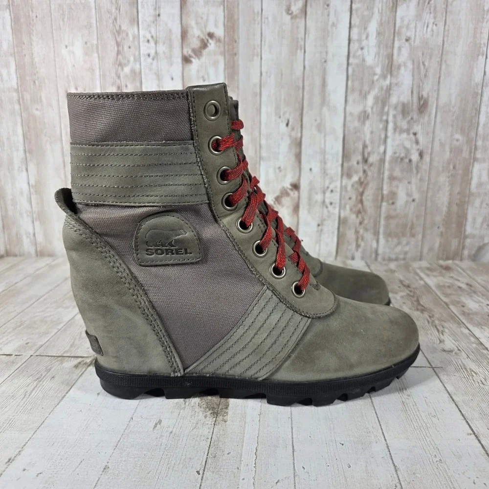 Sorel Lexie Wedge Boots Sage Green Waterproof Leather Lace Up Womens 10